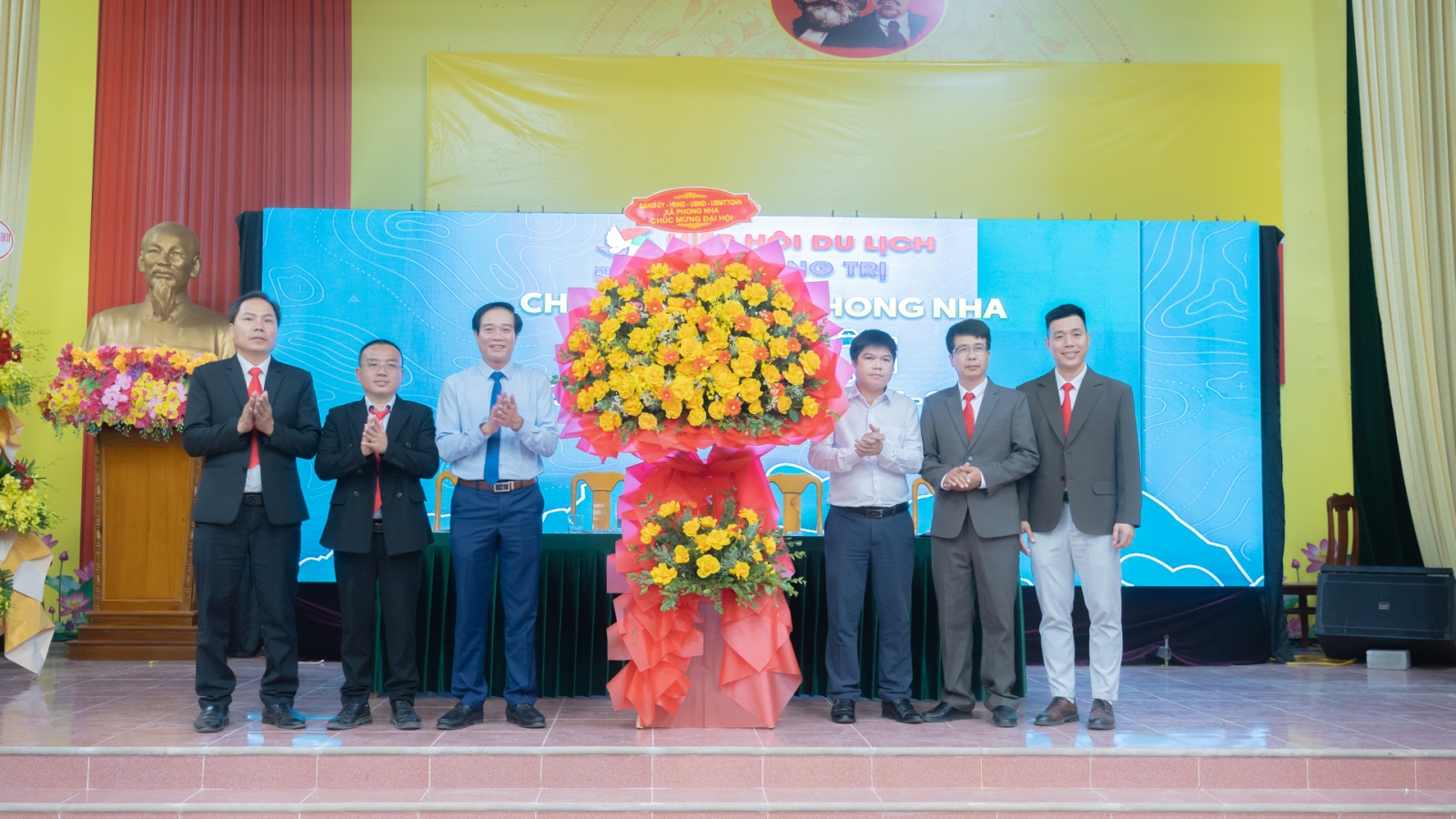 Đại hội chi hội du lịch Phong Nha lần 1